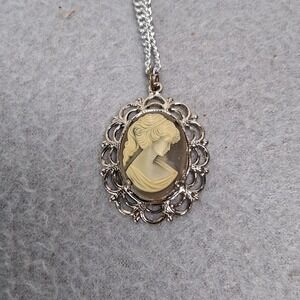 Vintage Germany Silver Tone Faux Cameo Filigree Pendant Necklace 18 Inch